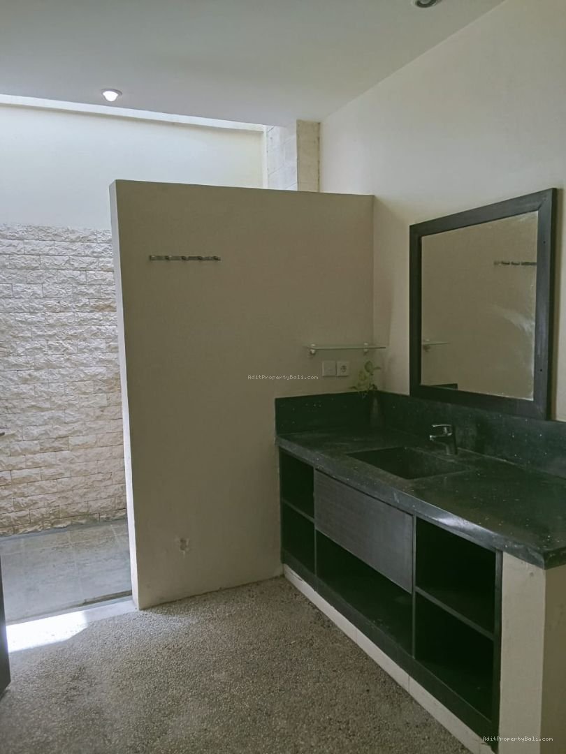 Villa Strategis Pererenan Canggu Badung Bali