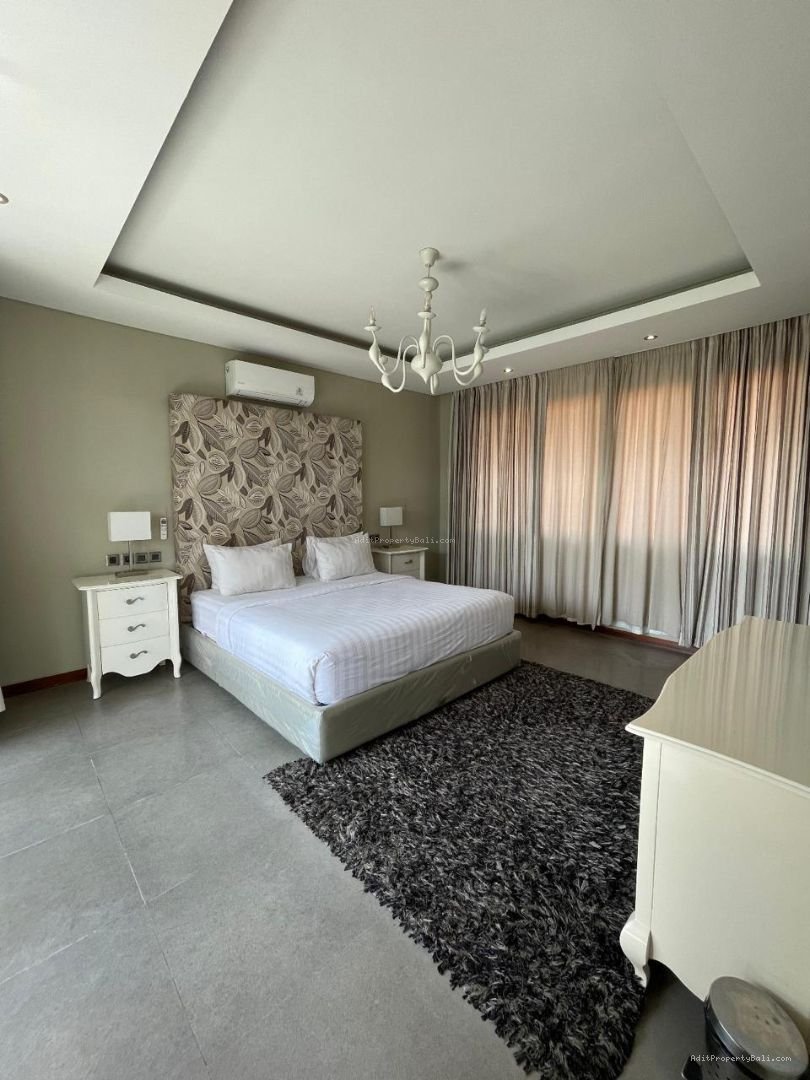 Villa Griya Mas Tumbak Bayuh Canggu Badung