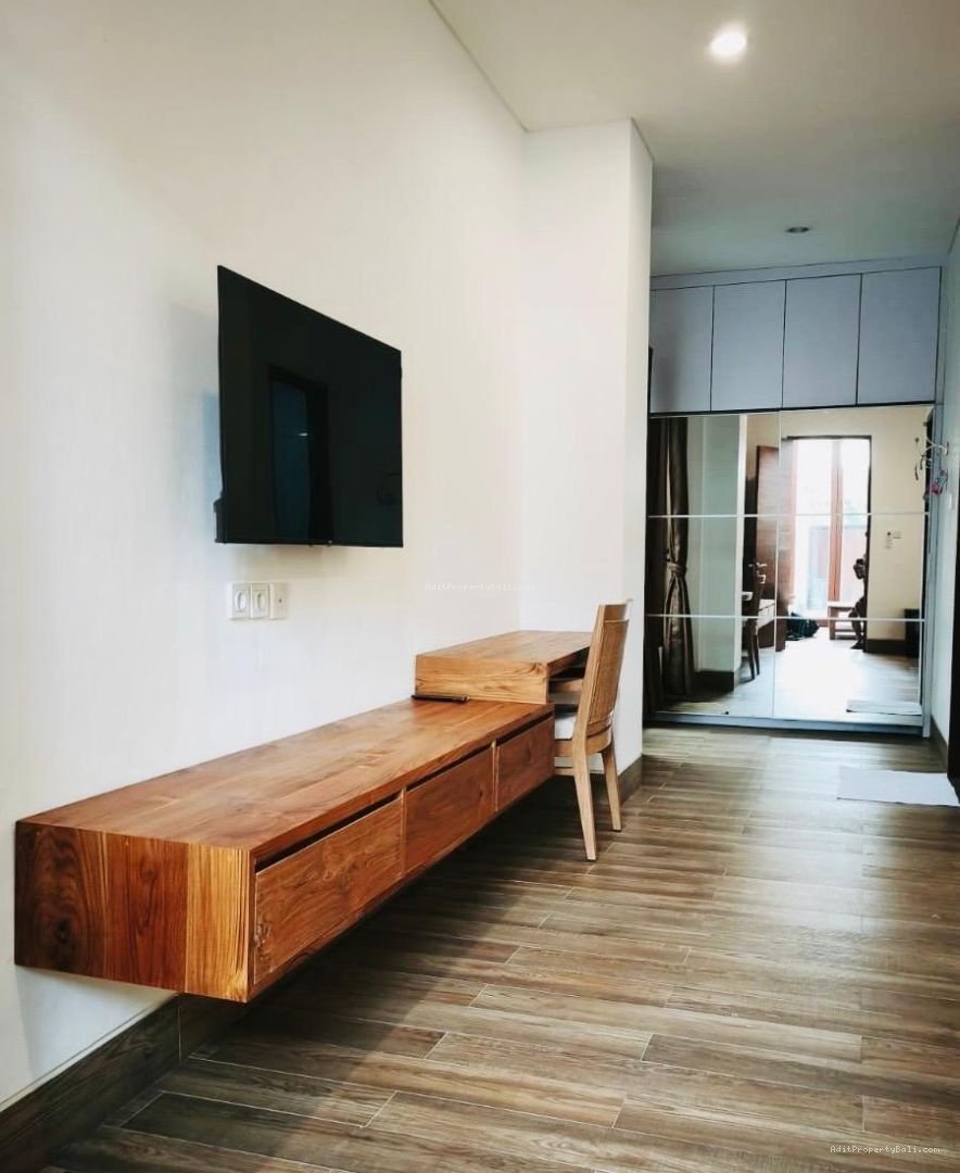 Villa Modern Style Taman Sari Kerobokan Badung