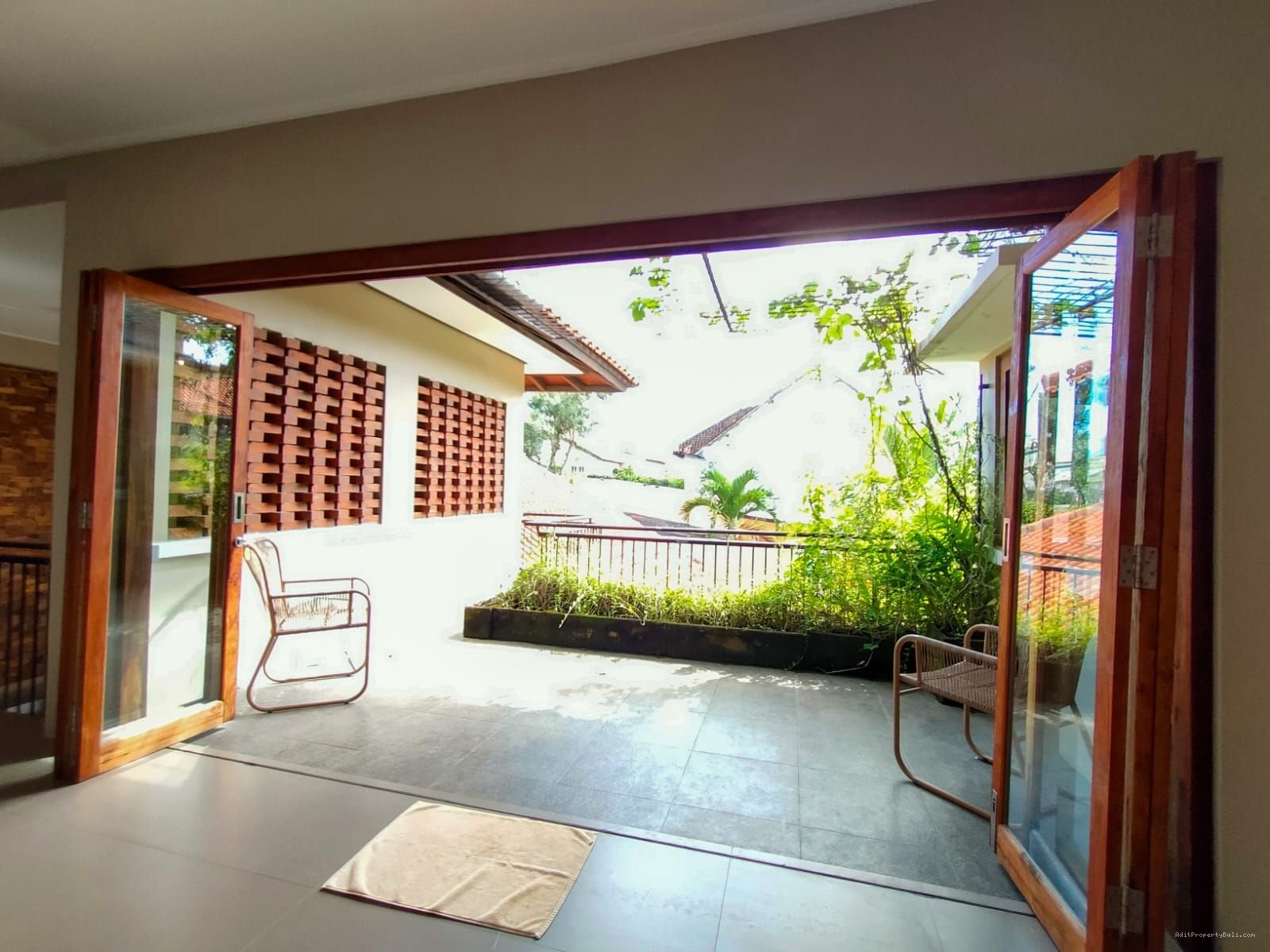 Villa Pantai Petitenget Seminyak Kuta Utara Badung