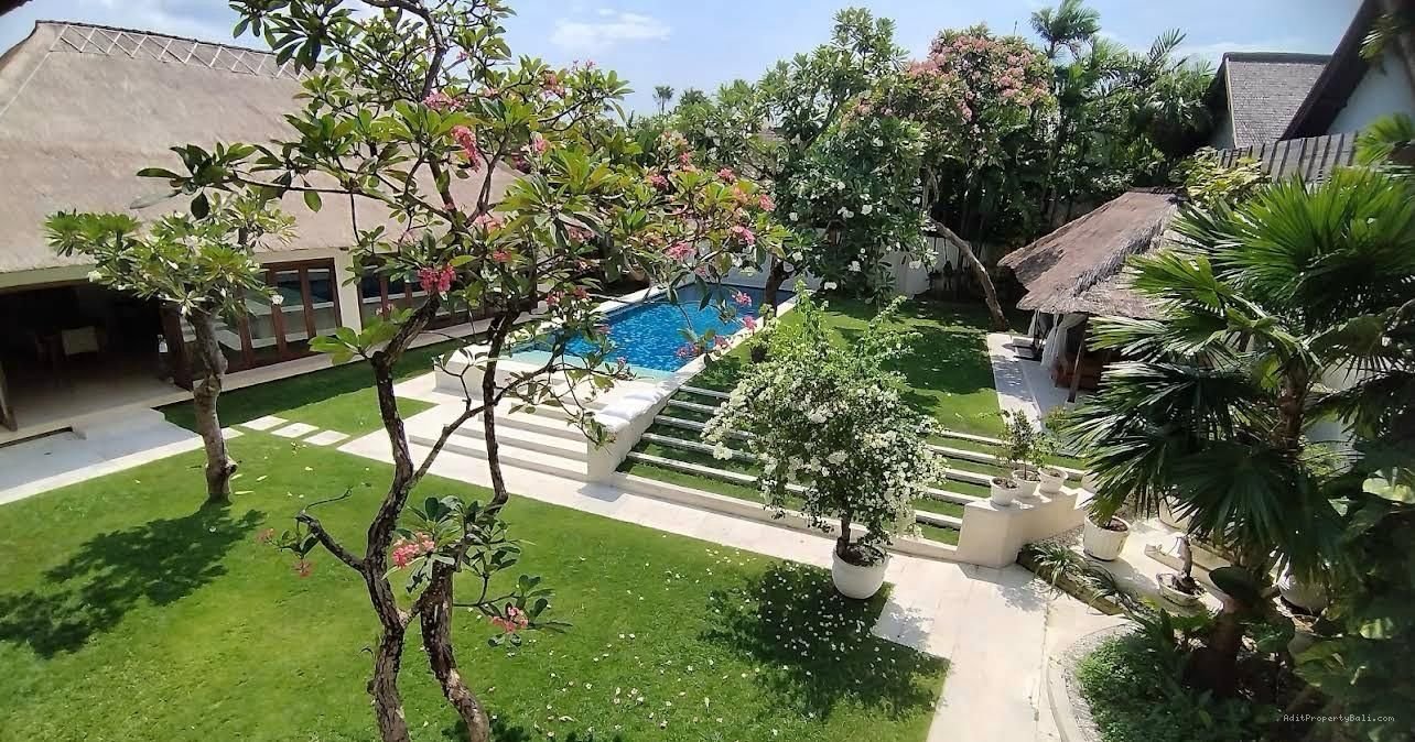 Villa Central Seminyak Bali