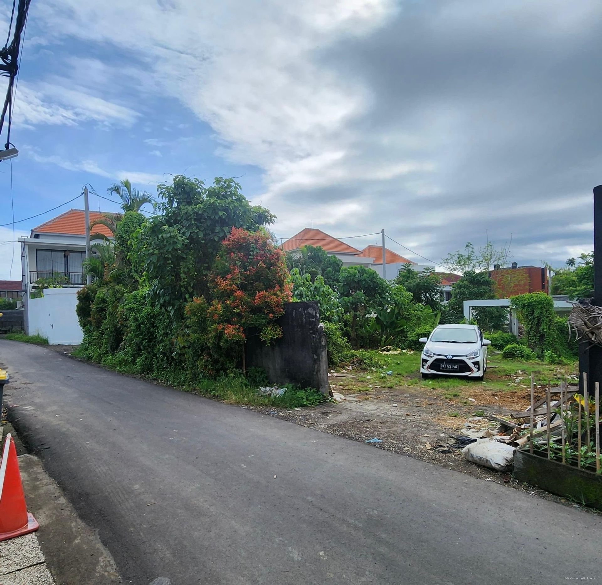 Tanah jantuk angsa pererenan badung bali