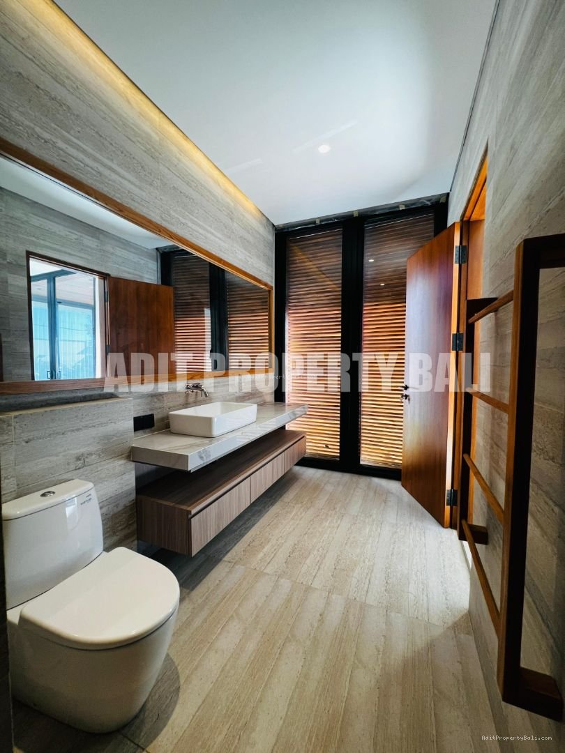 Villa Sunset Road Kuta Bali