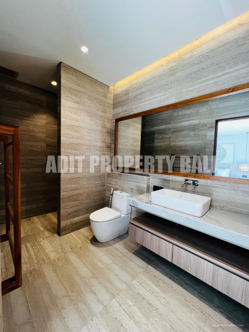 Villa Sunset Road Kuta Bali