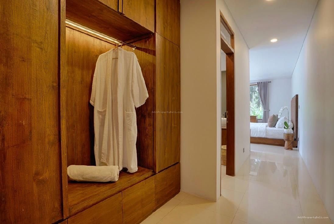 Villa Pantai Nyanyi Kediri Tabanan Bali