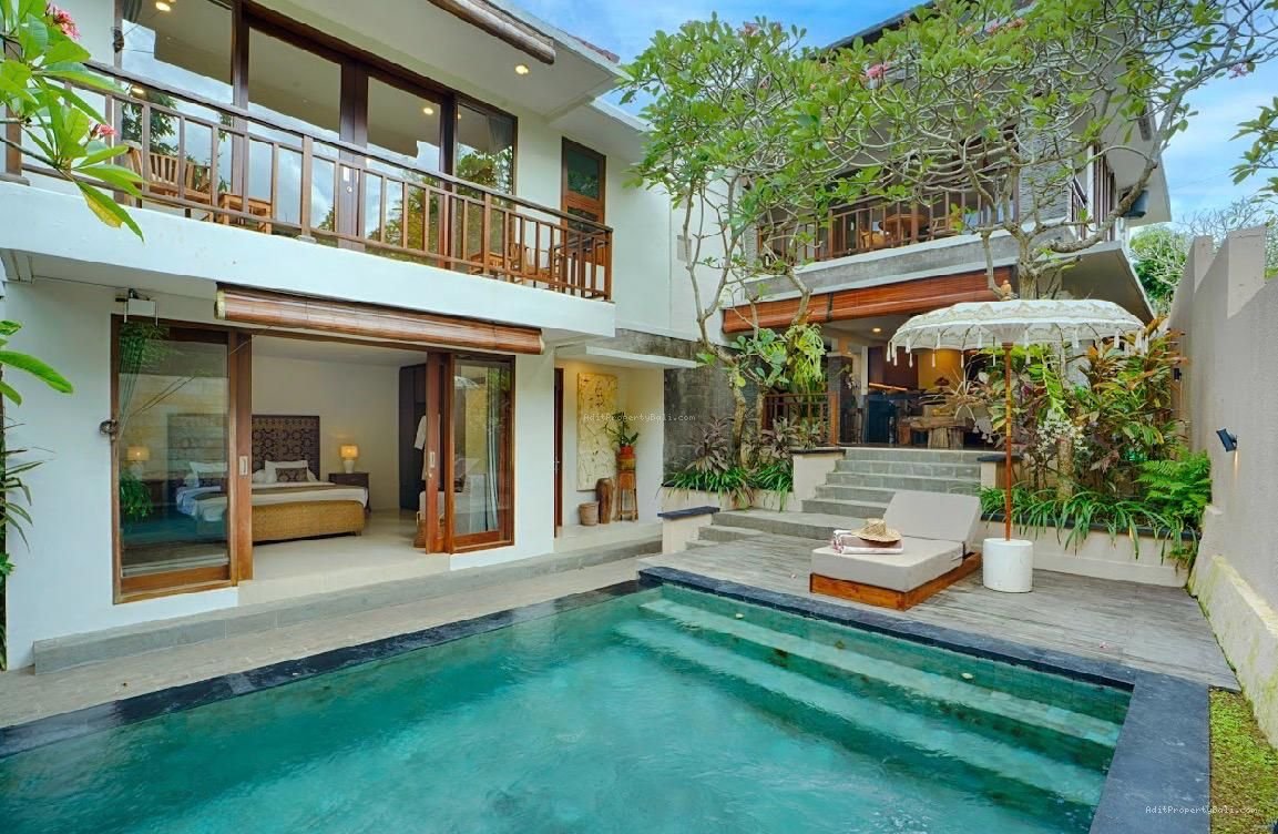 Villa Pantai Nyanyi Kediri Tabanan Bali