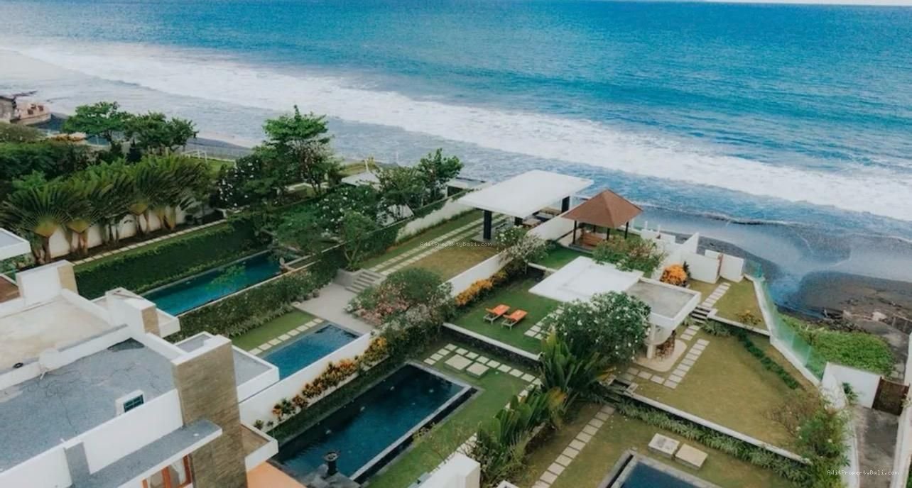Villa tepi pantai keramas gianyar
