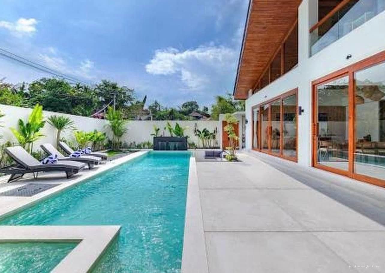 Villa 2 unit pantai berawa canggu
