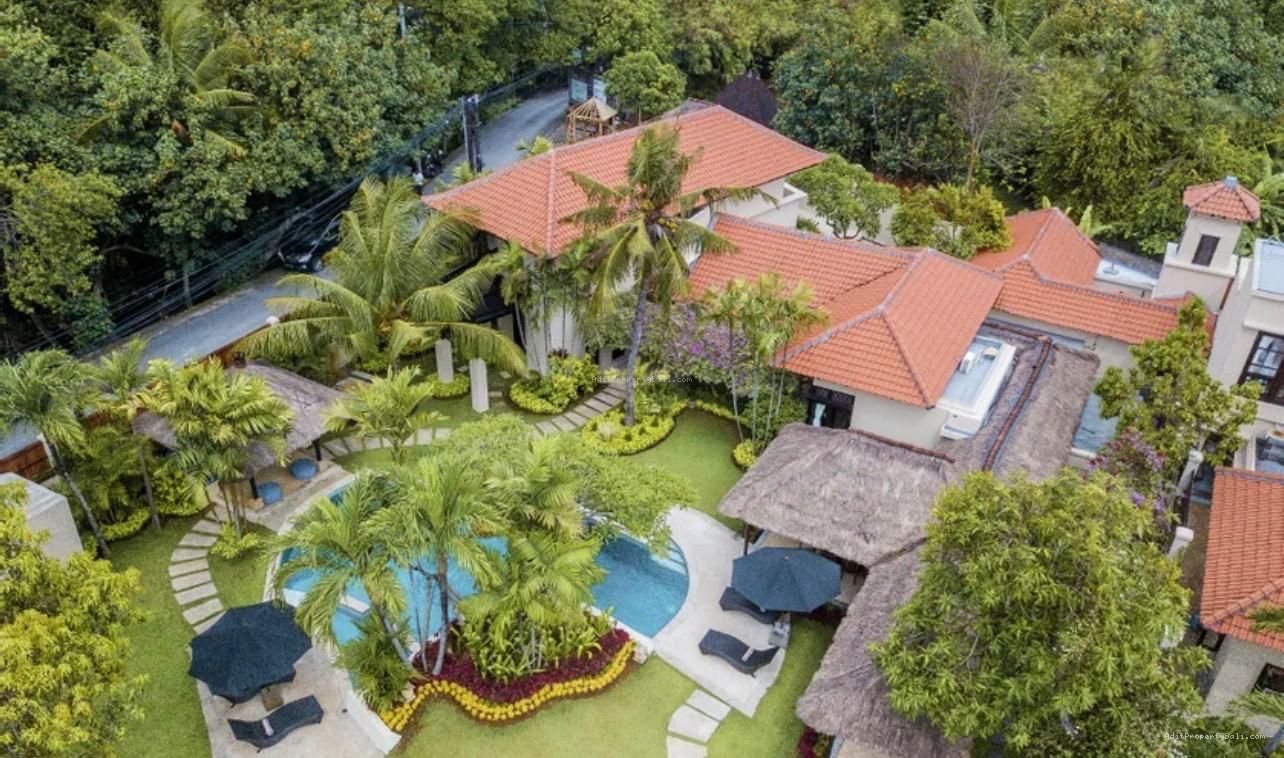 Villa petitenge seminyak bali