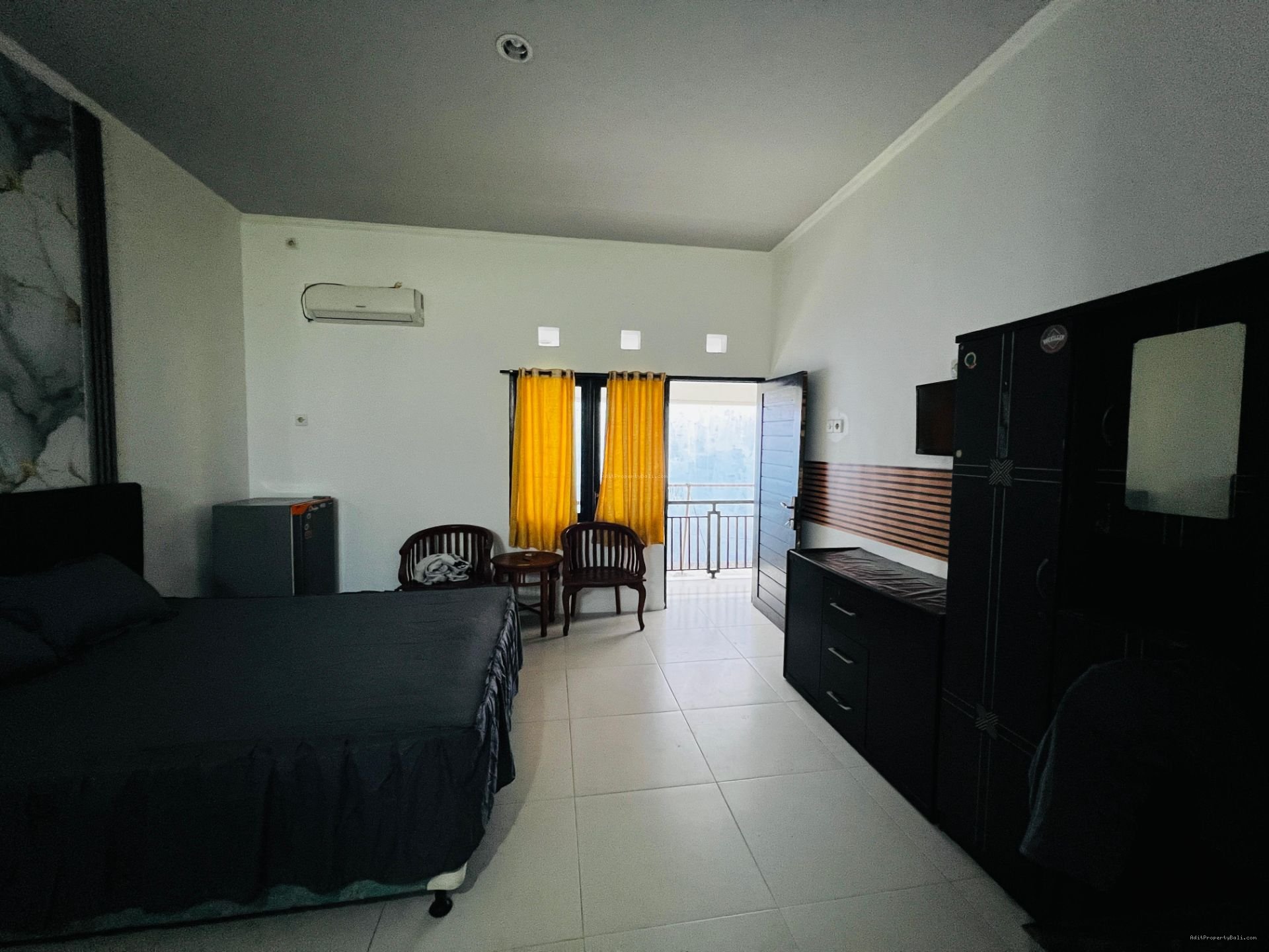 Kos Gelogor Carik Denpasar Selatan