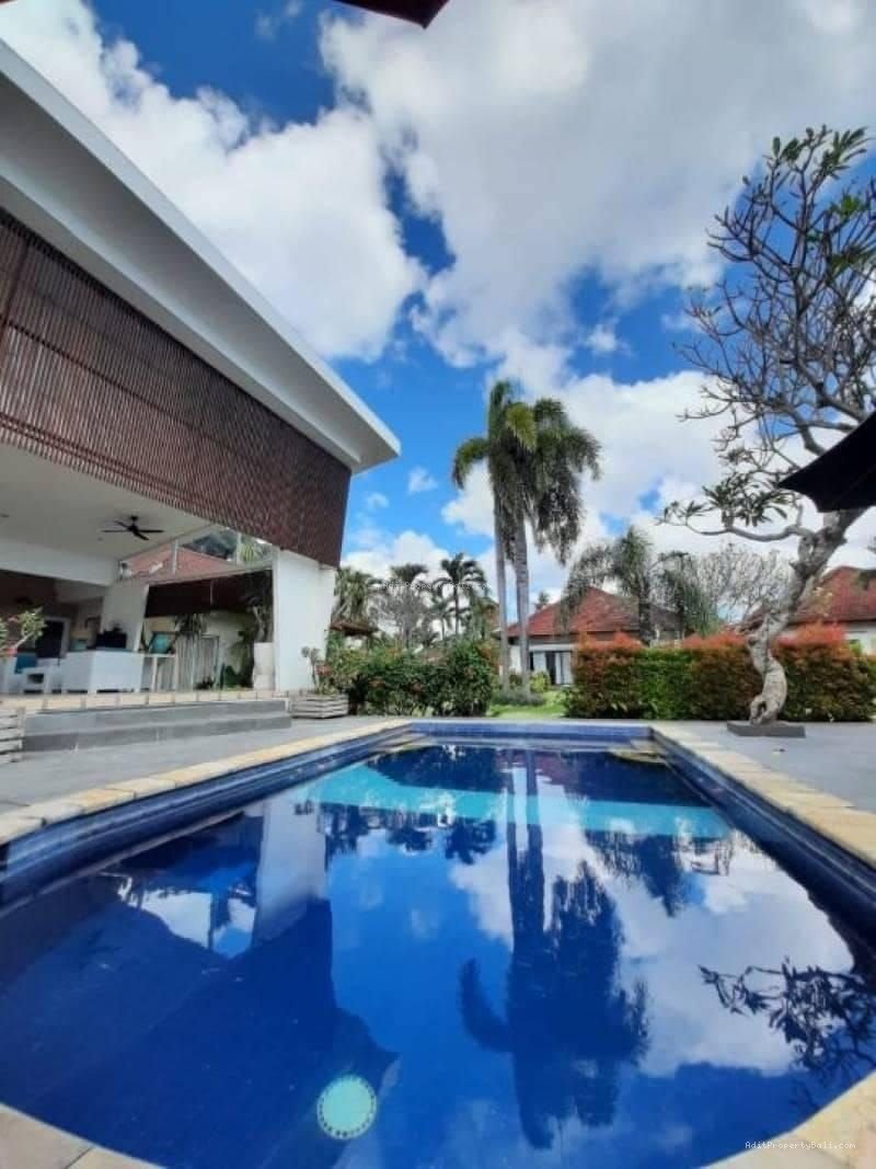 Hotel Bintang 3 Pantai Jimbaran Badung Bali