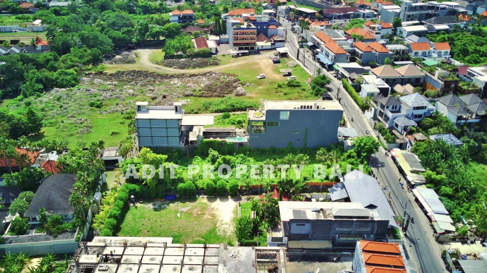 Tanah Premium Raya Echo Beach Canggu Badung Bali