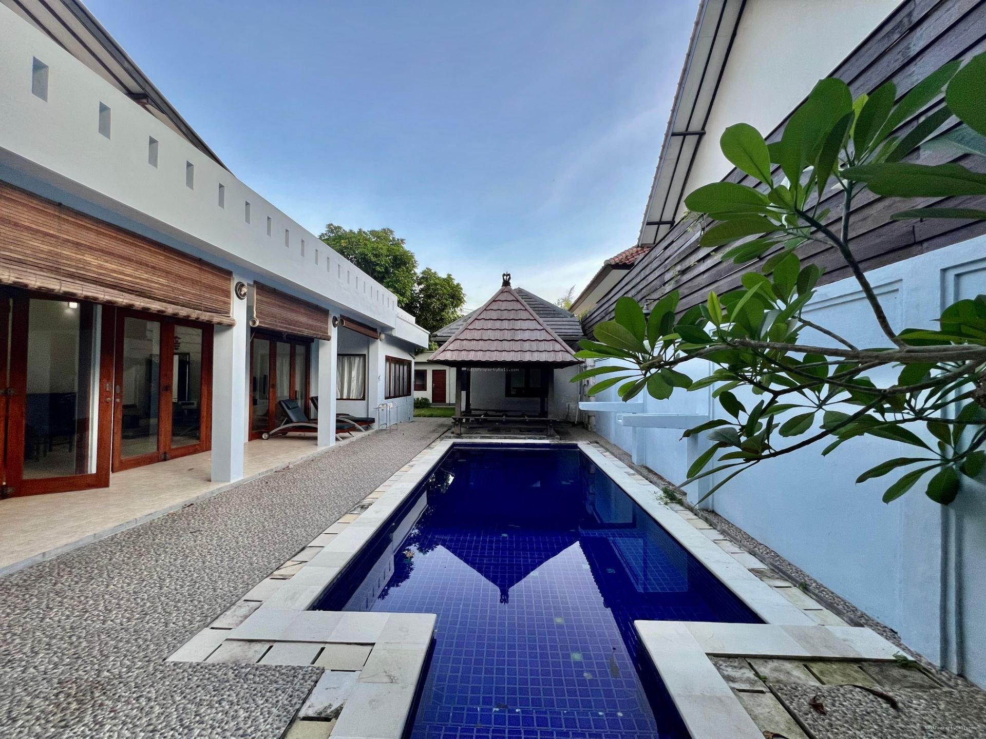 Rumah 2 Lantai Beranda Mumbul Nusa Dua Bali