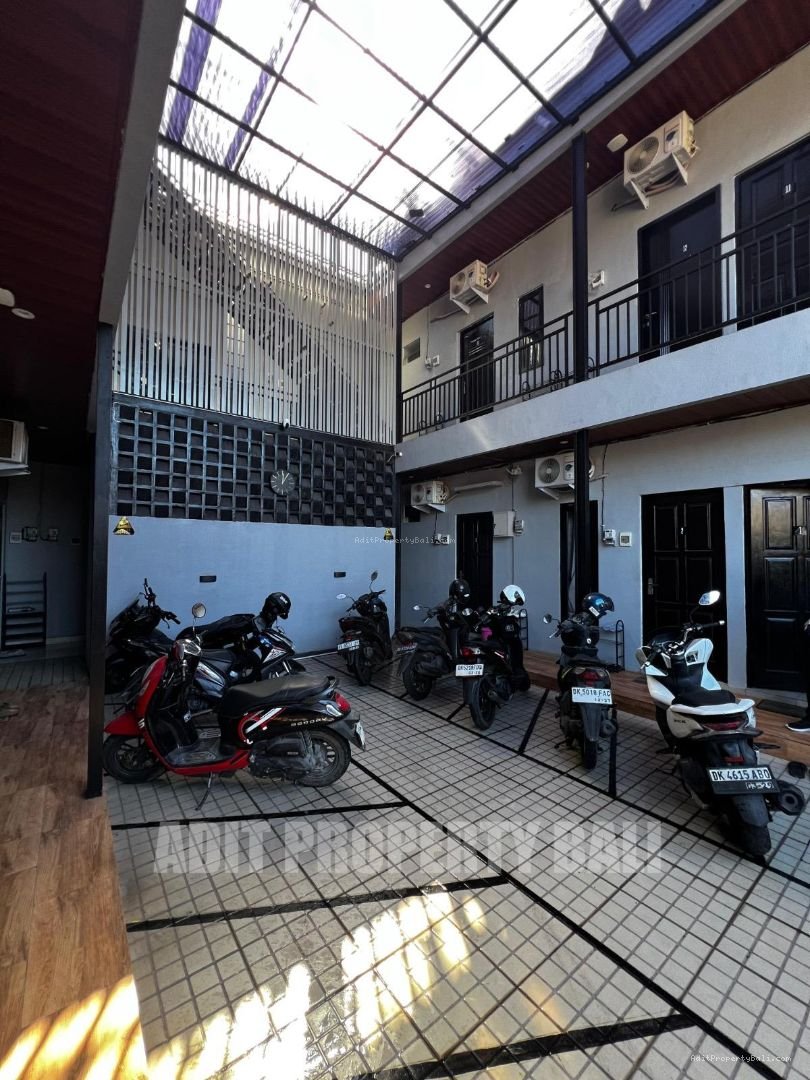 Kos Elite Mecutan Jimbaran Badung Bali