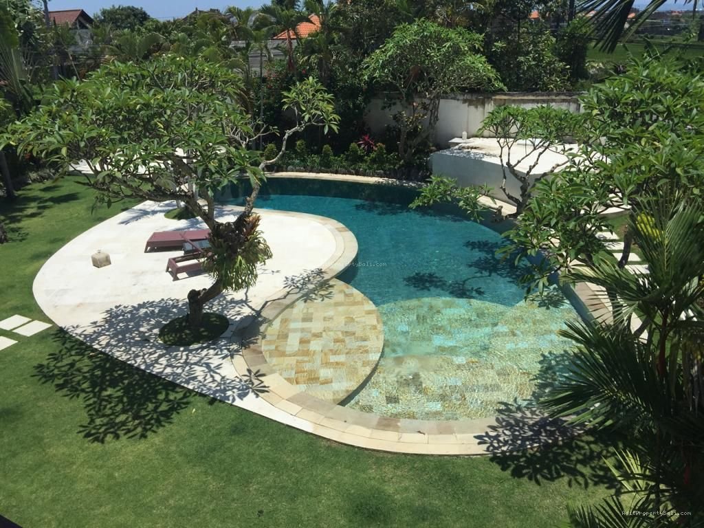 Villa Bumbak Umalas Kerobokan Badung Bali