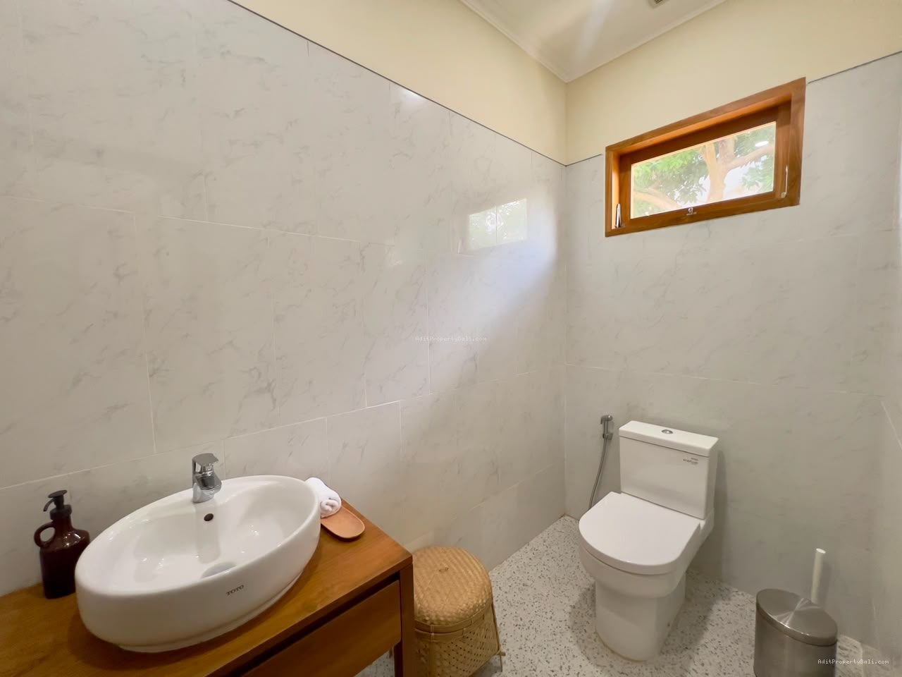 Villa mertanadi kerobokan badung