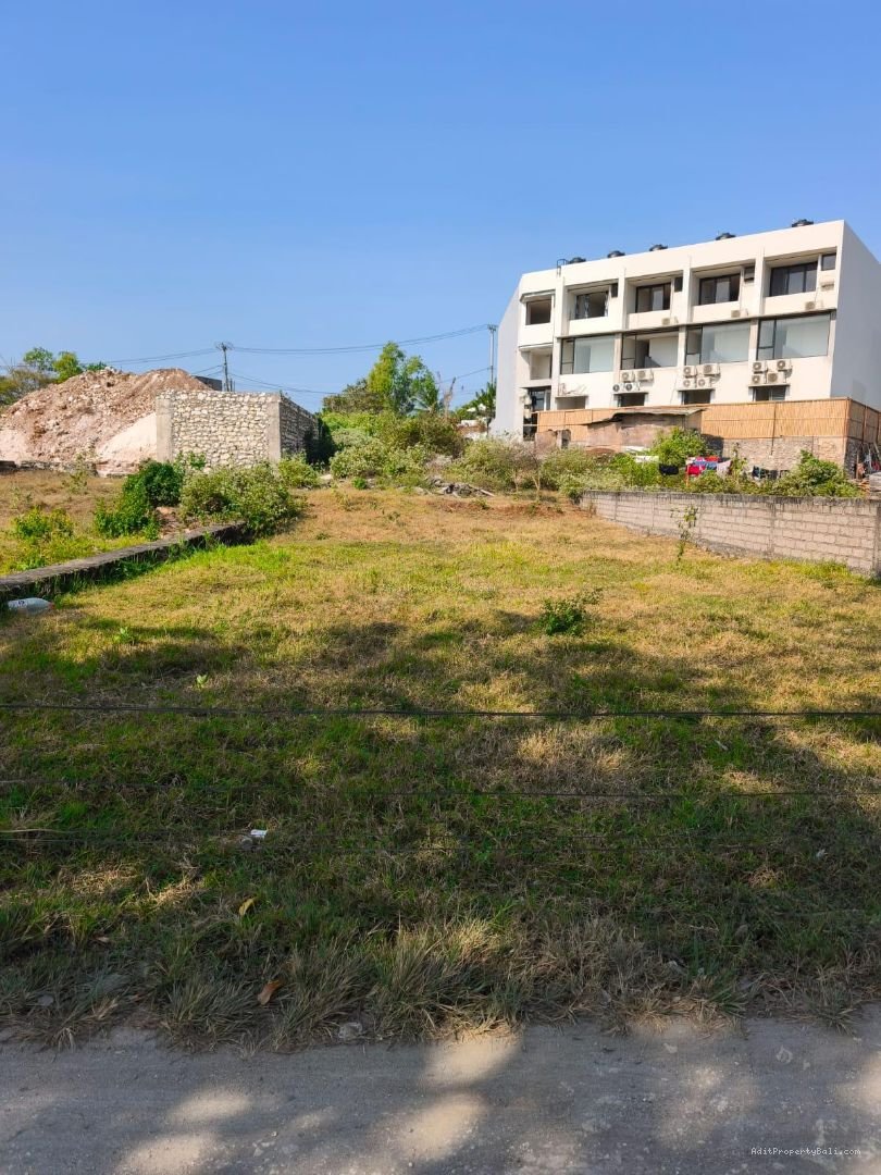 Tanah labuan sait pecatu