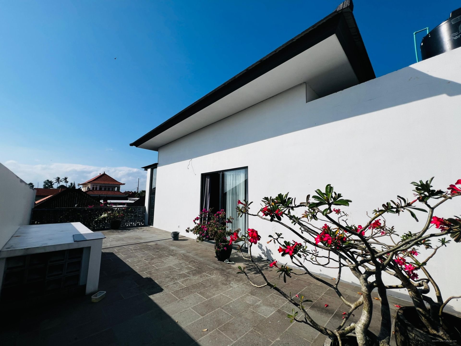 Rumah Suradipa Peguyangan Kaja Denpasar Bali