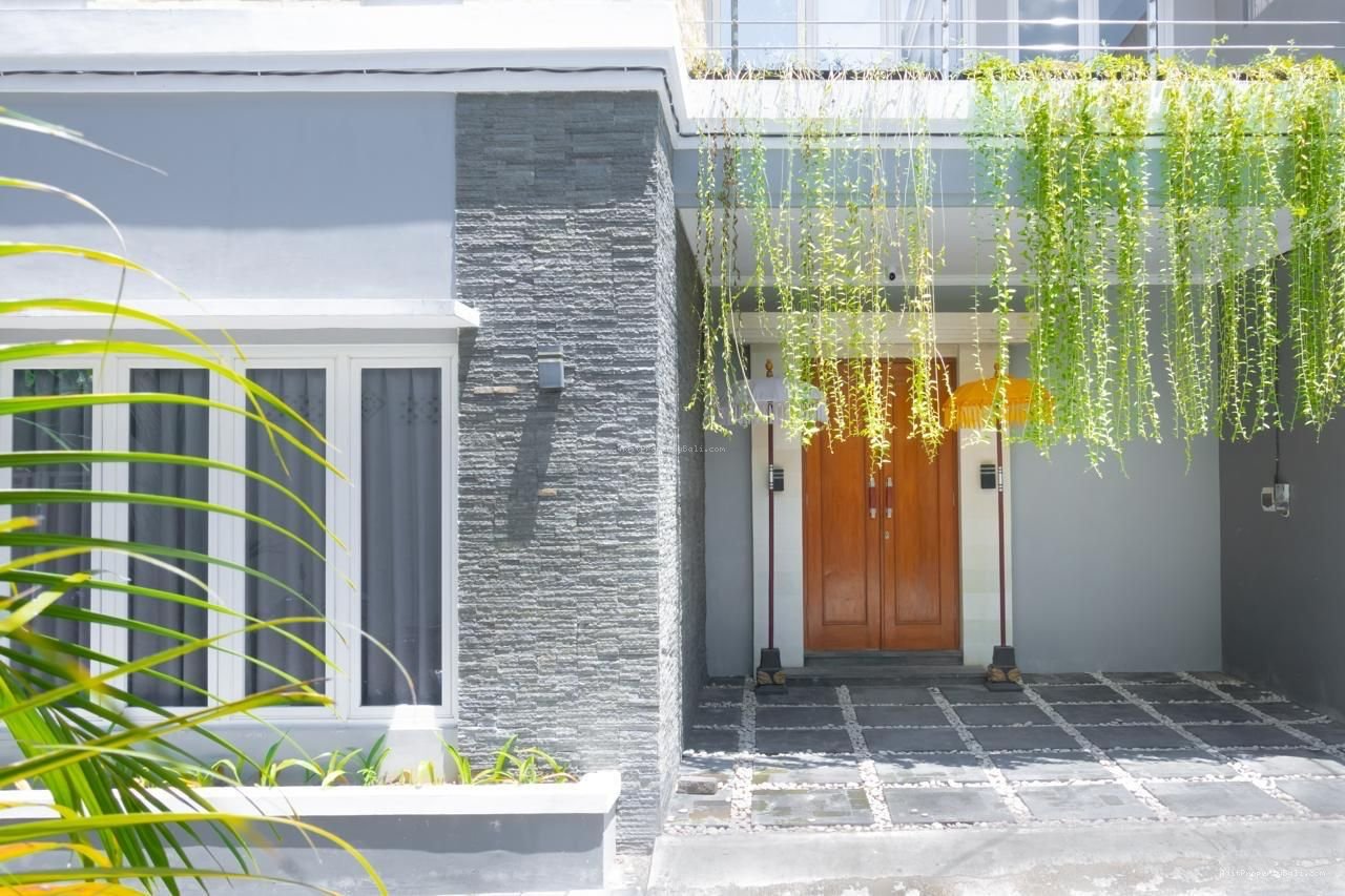 Villa Raya Canggu Kerobokan Badung Bali