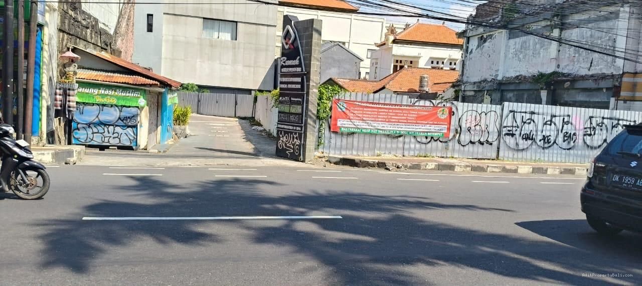 Tanah diponegoro denpasar bali