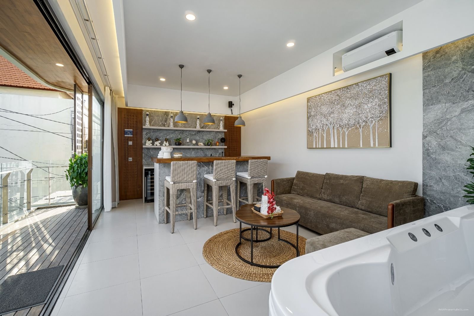 Villa cental seminyak badung bali