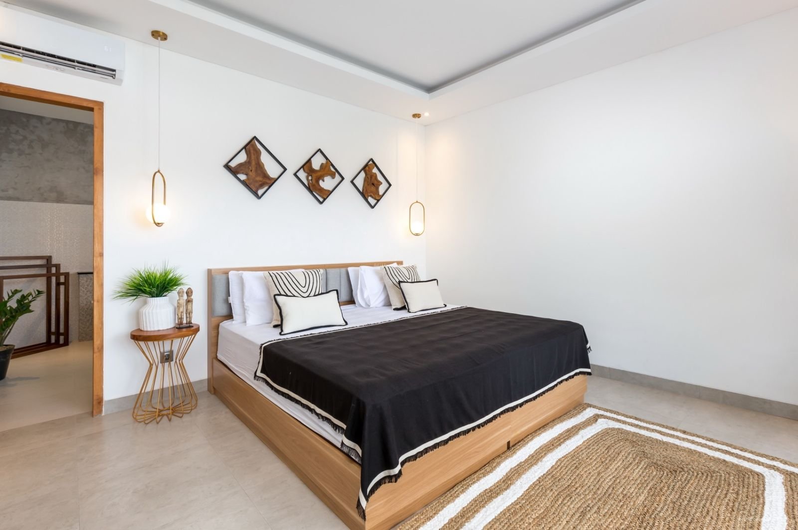 Villa modern tumbak bayuh pererenan