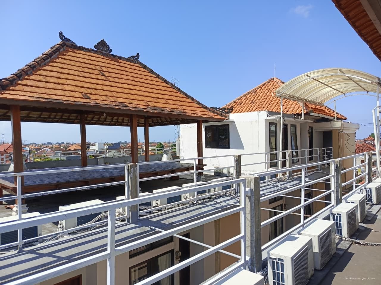 Kost pemuda renon bali