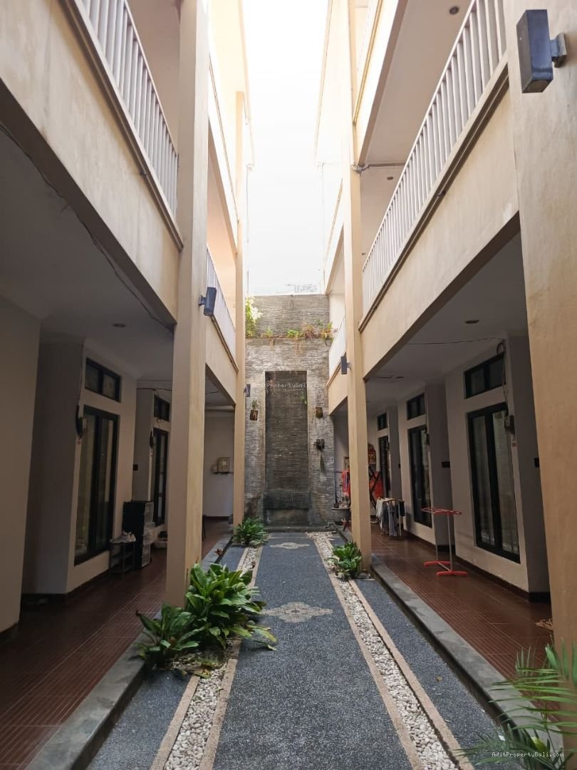 Kost pemuda renon bali