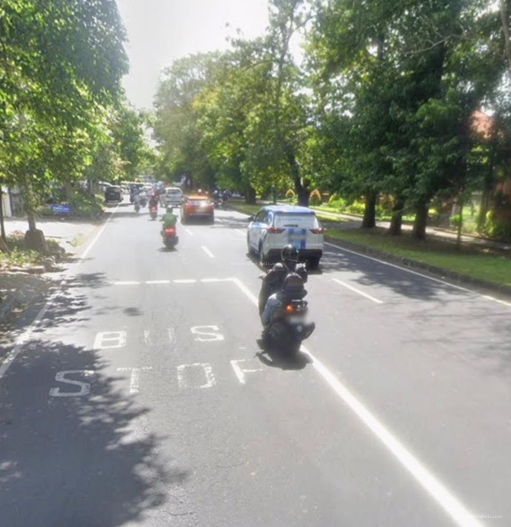 Tanah raya puputan renon bali
