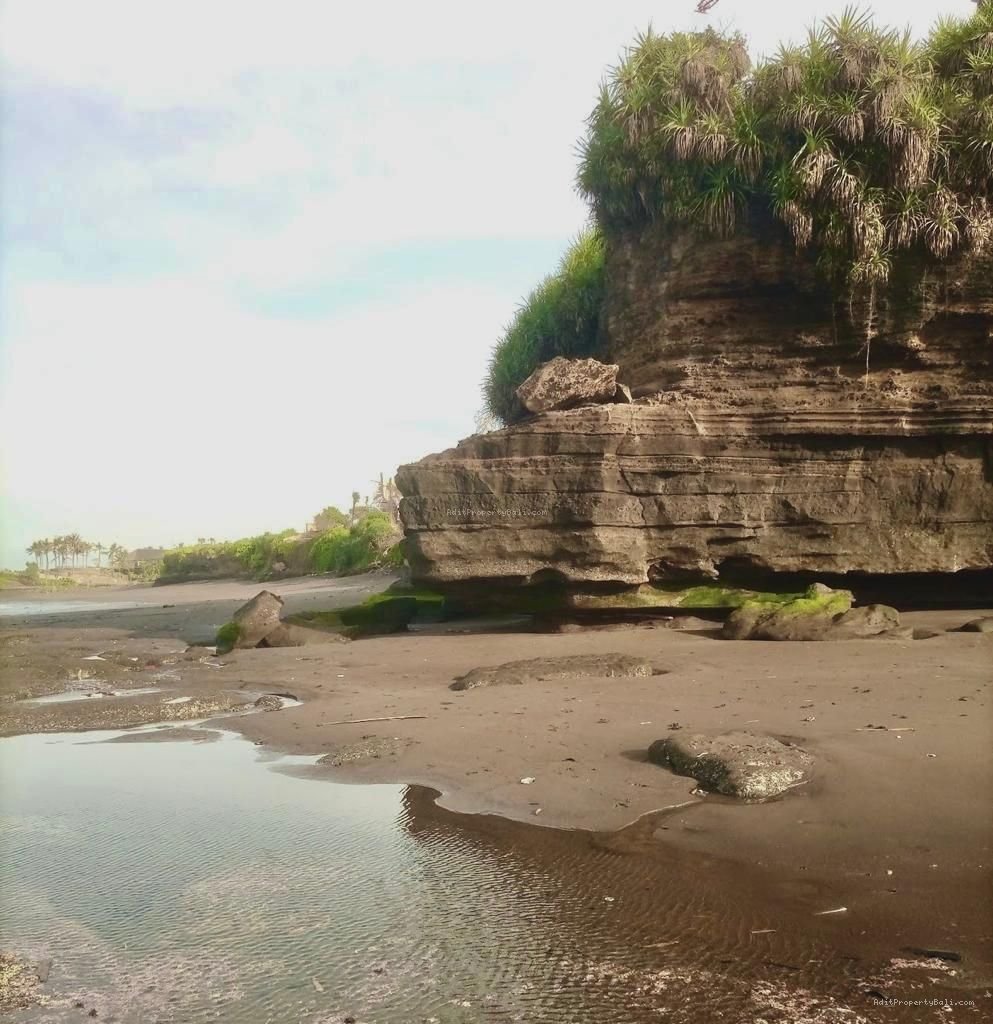 Tanah los pantai nyanyi tabanan