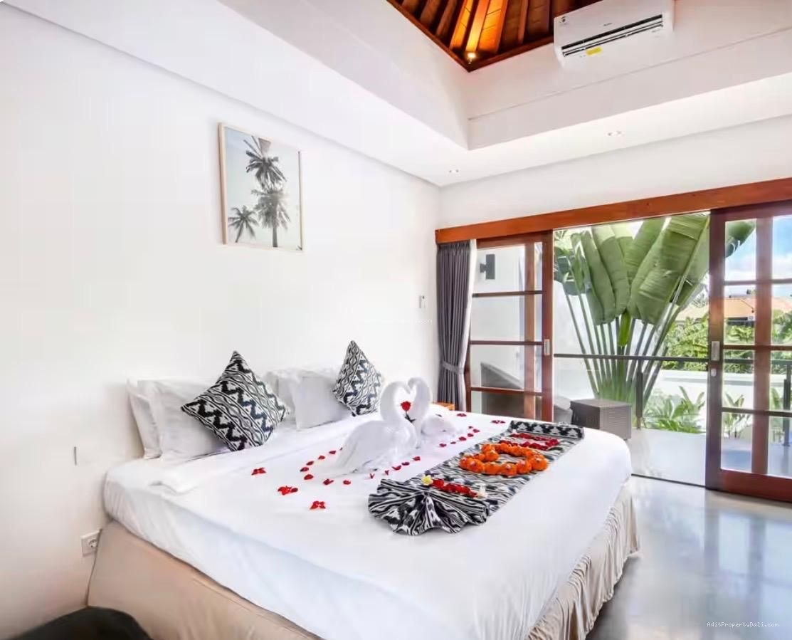 Villa modern kunti seminyak bali
