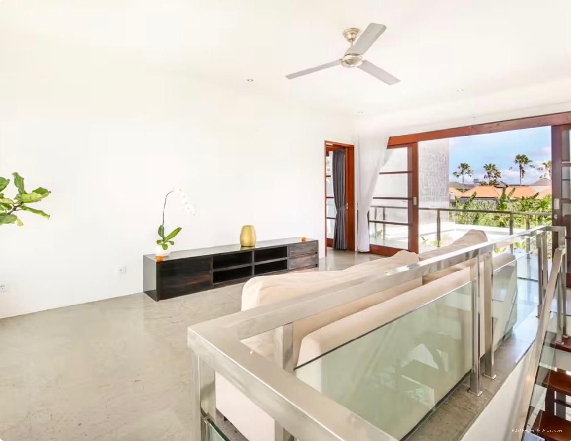 Villa modern kunti seminyak bali