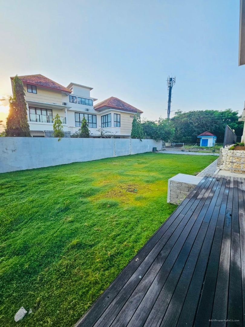 Tanah view golf pecatu graha kuta selatan