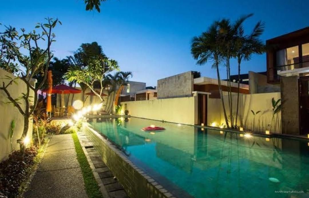 Villa komplek umalas kerobokan