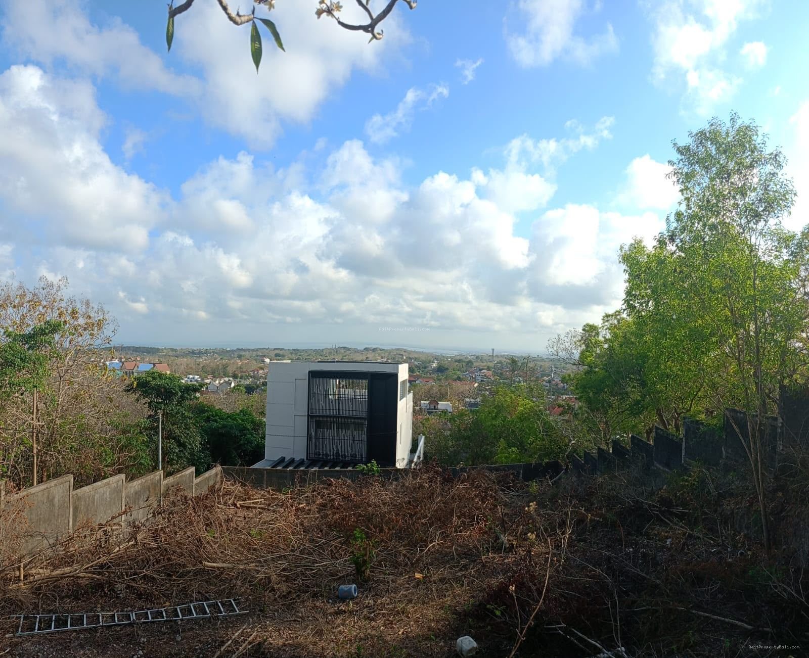 Tanah sea view puri gading jimbaran