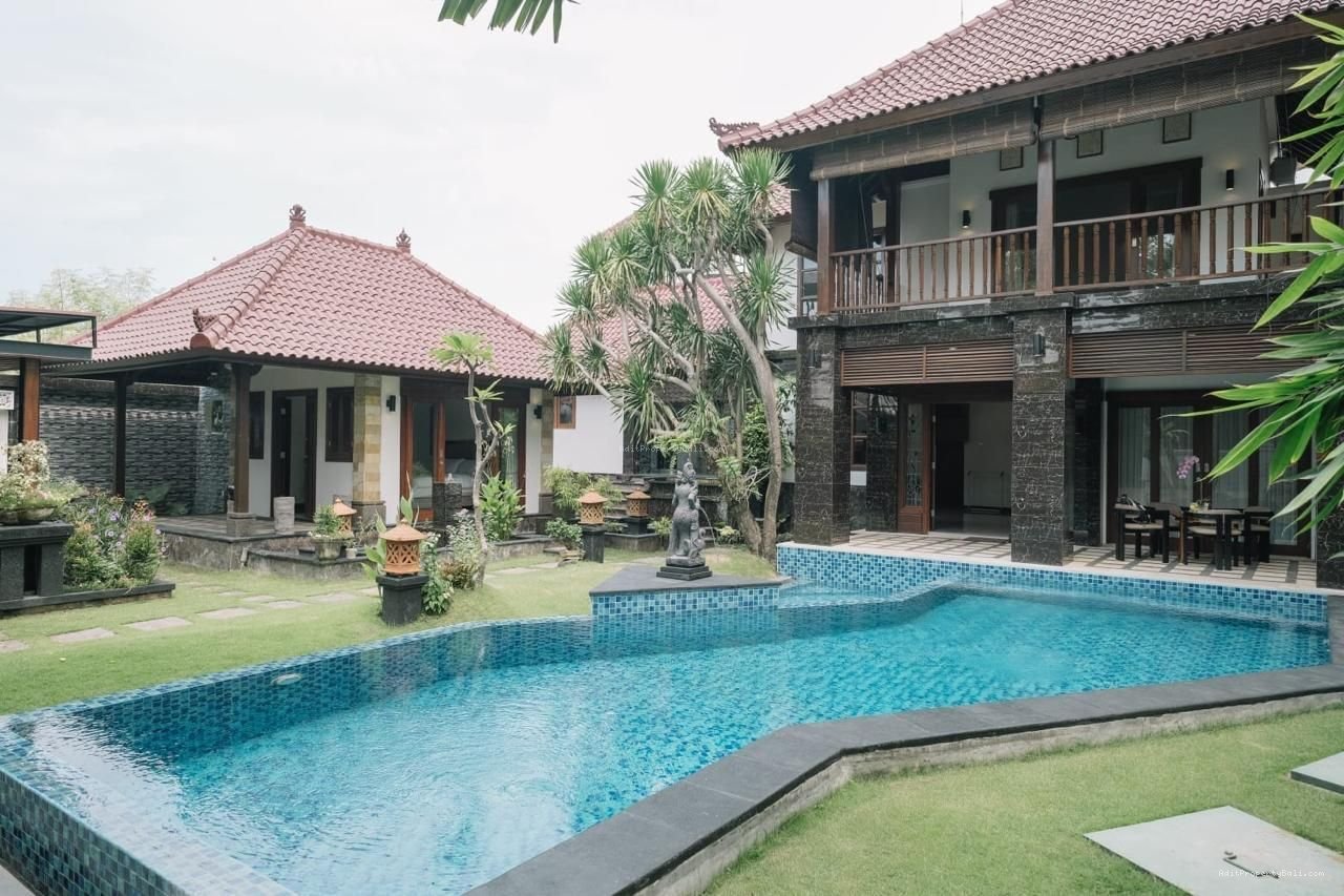 Villa modern pantai berawa canggu bali